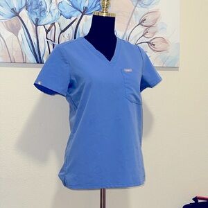Figs Scrubs Top Women’s XS Blue Short Sleeve Catrina 1 pocket nurse   Workwear